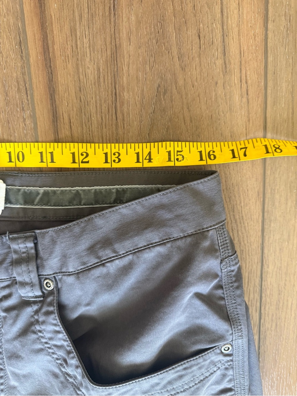 Mountain Khakis Pants Mens 35x30 Gray Chino Slacks Commuter Pant Slim Fit - Picture 3 of 10